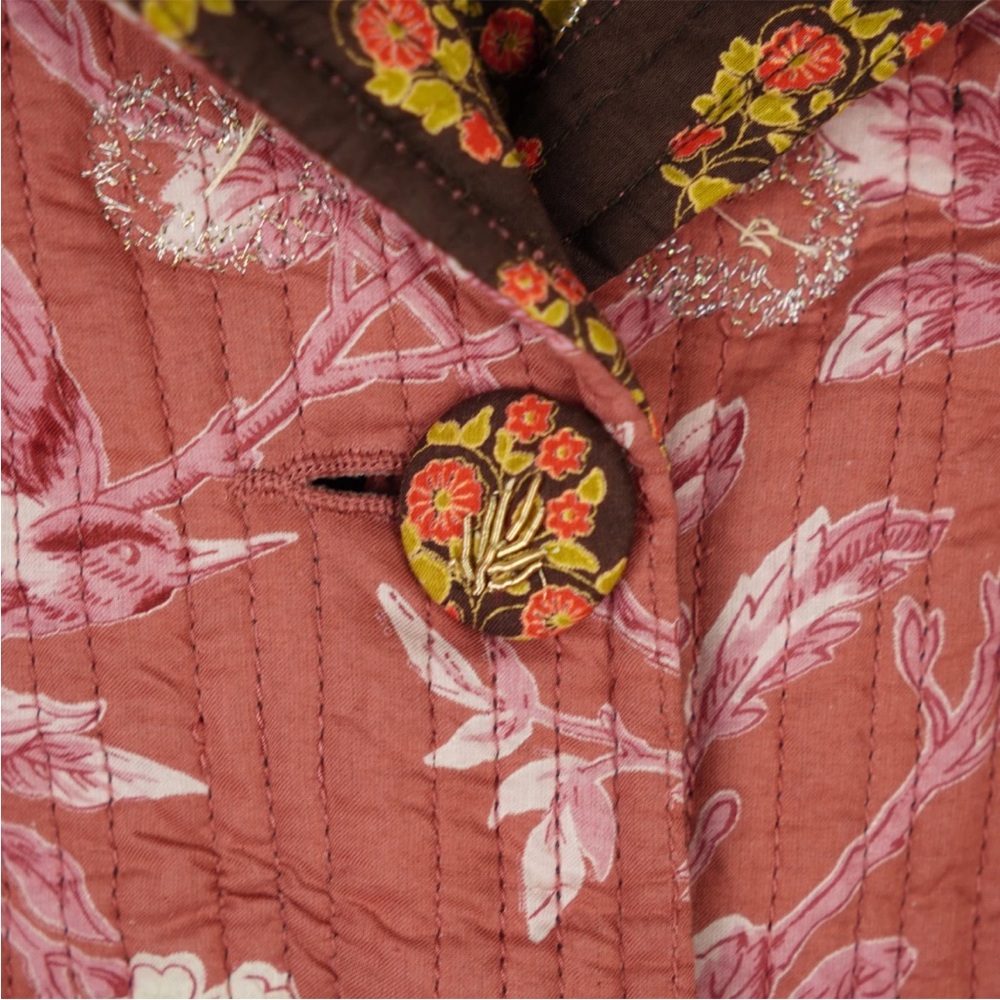 The J. Peterman Company Quilted Coat Jacket Womens Small Floral Embroidered EUC - Picture 11 of 16